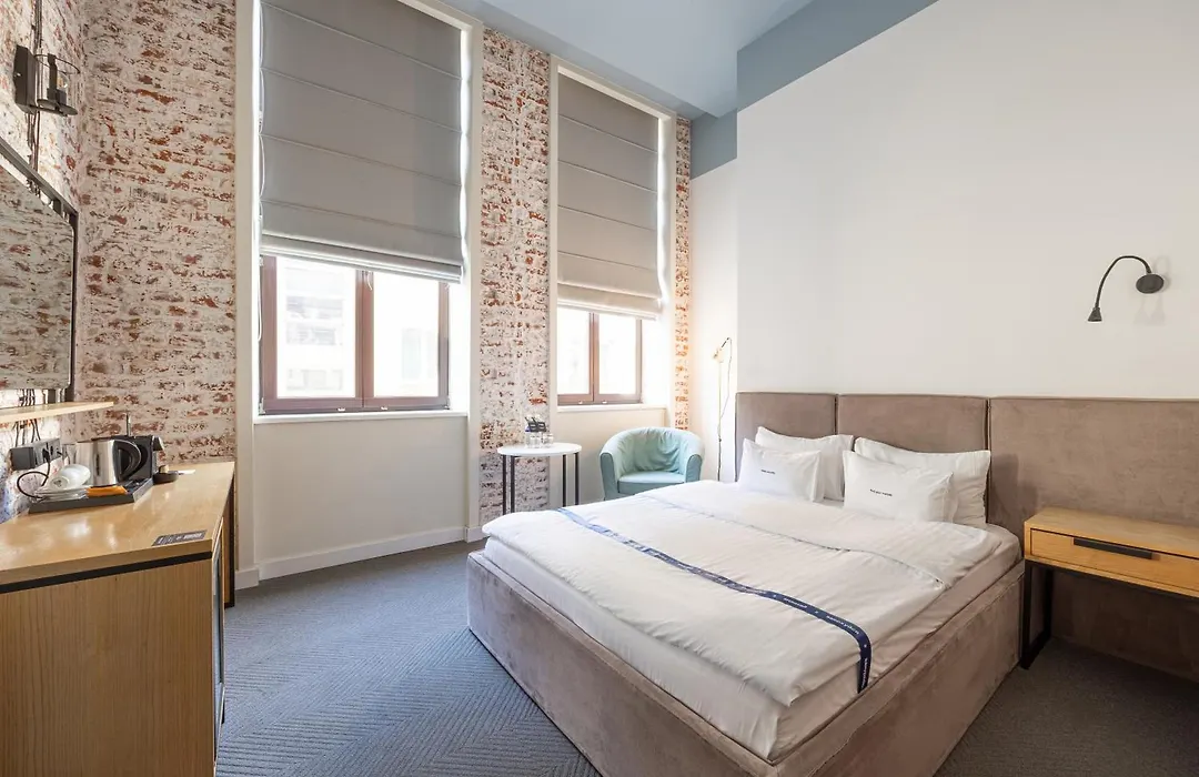 Ribas Rooms Ferenc Lviv-1