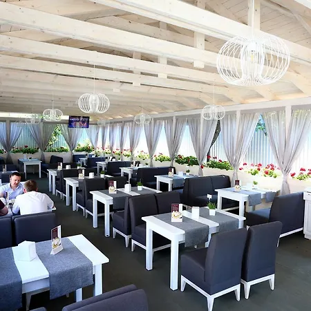Deluxe Hotel Kupava-2