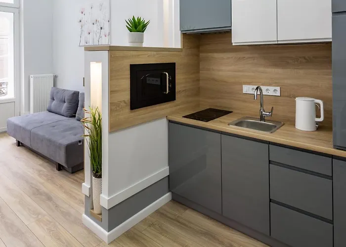 Doroshenko Street For 4 Guests