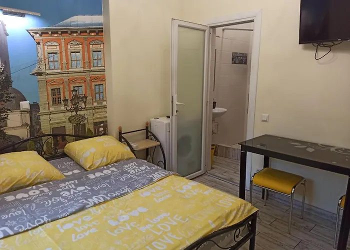 Smart yellow apartment-15 хв від жд вокзалу