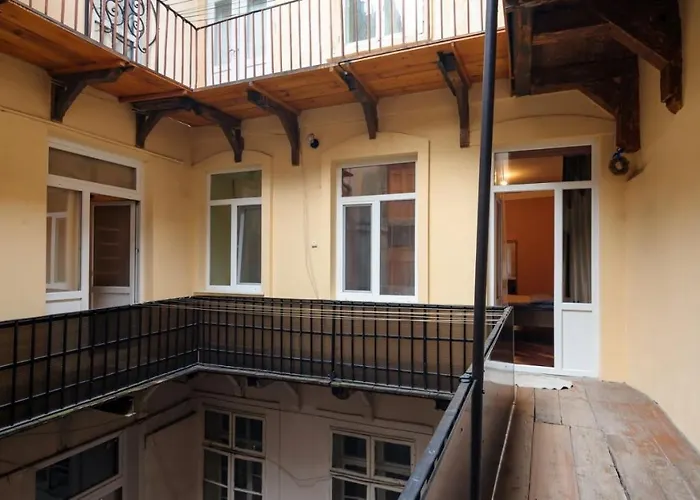 The Main Square! 2 Separated Bedrooms, Balcony