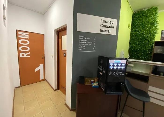 Lounge Capsule Hostel