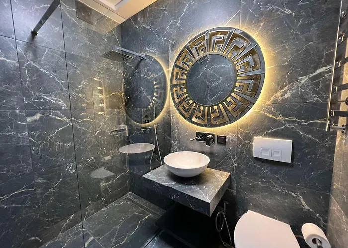 Apartments Lux In City Center Lviv