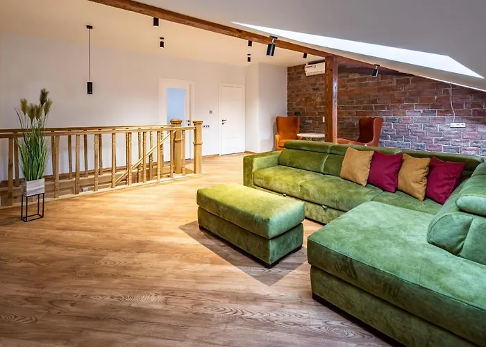 Romari Apartment Вірменська