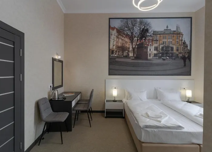 Opera Passage Hotel & Apartments