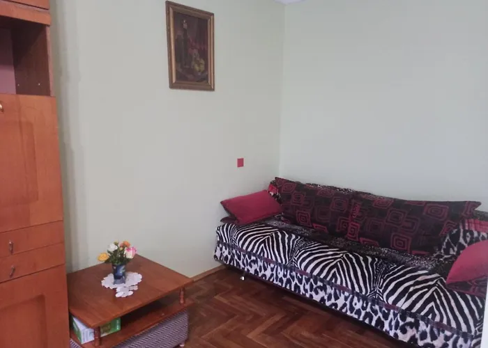 Кульпарківська 128, економ
