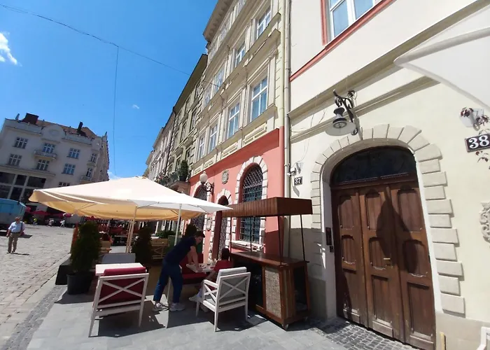 Peaceful Studio On Rynok Square