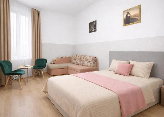 Дизайнерські апартаменти LOFT на Героїв УПА