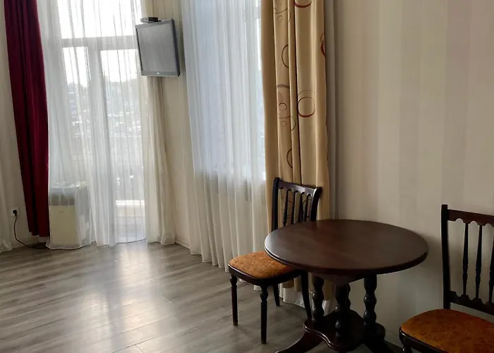 Apartment Studio -біля Вокзалу-недалеко від Центру-Городоцька 151