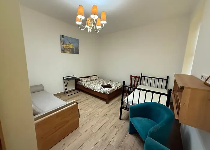 FAMILY HOUSE