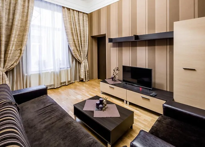 Svobody Avenue 10