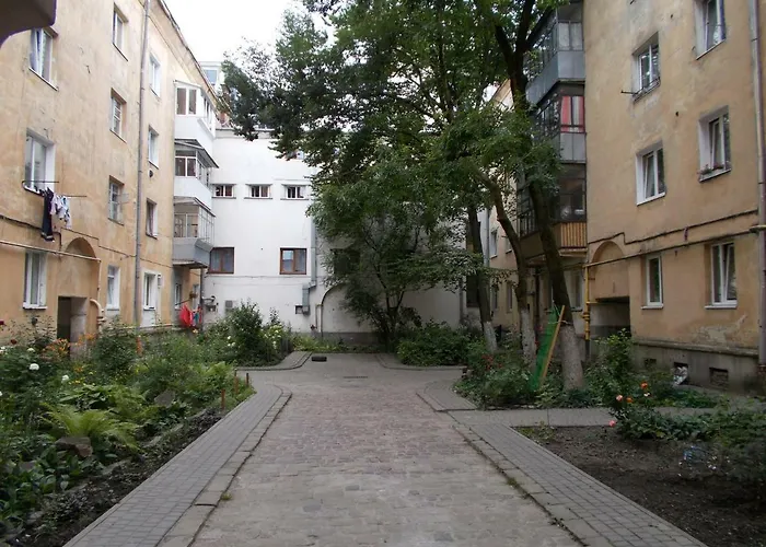 Apartment Near The Forum Mall 2